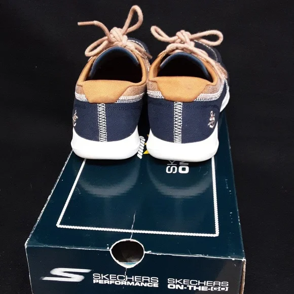 Skechers Navy and Tan Casual Shoes - Picture 2 of 8